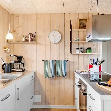 Sj331-hejls-vesterled-16 * Hejlsminde